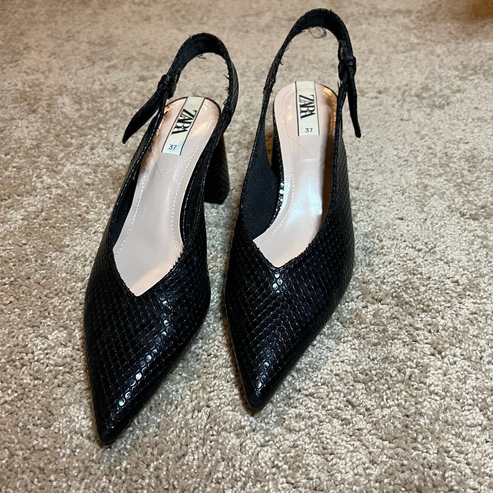 Zara Black Faux-Snakeskin Leather Heeled Mules size 37